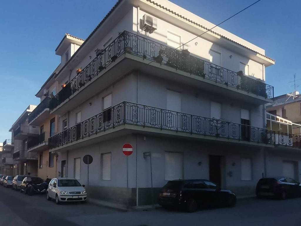 appartamento in vendita a Pace del Mela in zona Giammoro