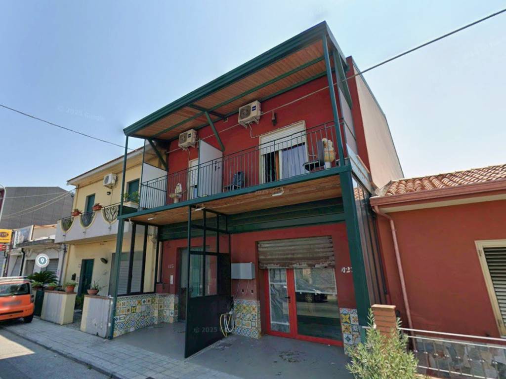 appartamento in vendita a Pace del Mela in zona Giammoro