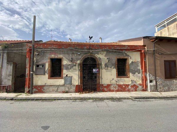 appartamento in vendita a Pace del Mela in zona Giammoro