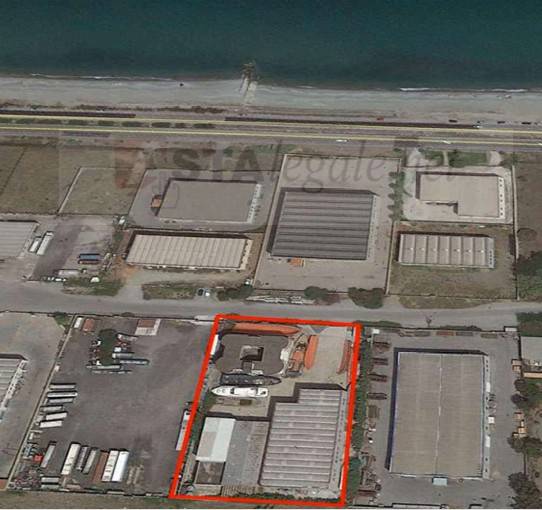 capannone in vendita a Pace del Mela in zona Giammoro