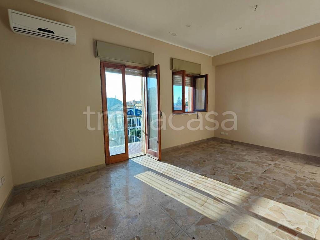 appartamento in vendita a Pace del Mela in zona Giammoro