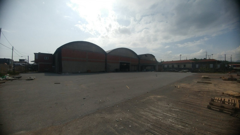 capannone in vendita a Pace del Mela in zona Giammoro