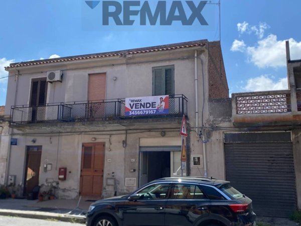 casa indipendente in vendita a Pace del Mela in zona Giammoro