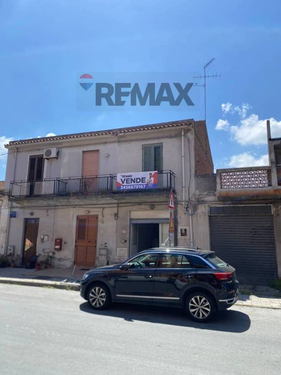 casa indipendente in vendita a Pace del Mela in zona Giammoro