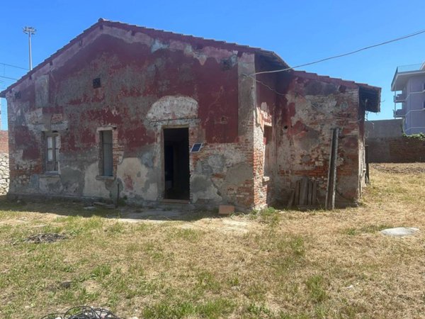 casa indipendente in vendita a Pace del Mela in zona Giammoro