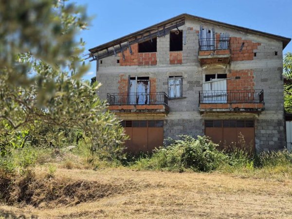 casa indipendente in vendita a Pace del Mela