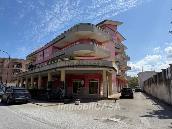 appartamento in vendita a Pace del Mela in zona Giammoro