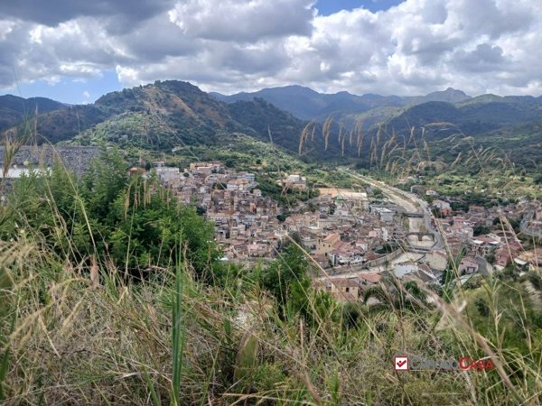 terreno in vendita a Pace del Mela
