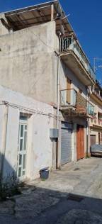 casa indipendente in vendita a Pagliara in zona Rocchenere