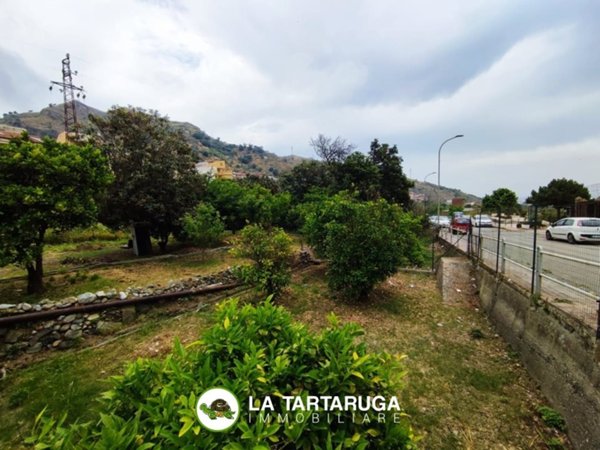 terreno agricolo in vendita a Pagliara in zona Rocchenere