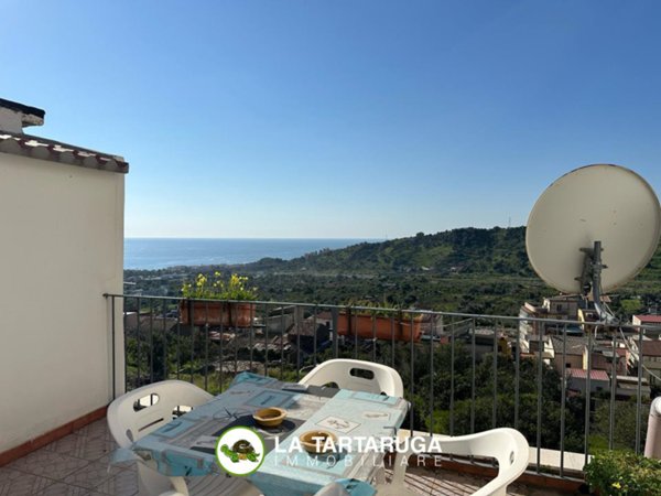 casa indipendente in vendita a Pagliara in zona Rocchenere