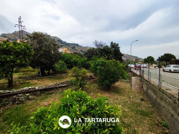 terreno edificabile in vendita a Pagliara in zona Rocchenere