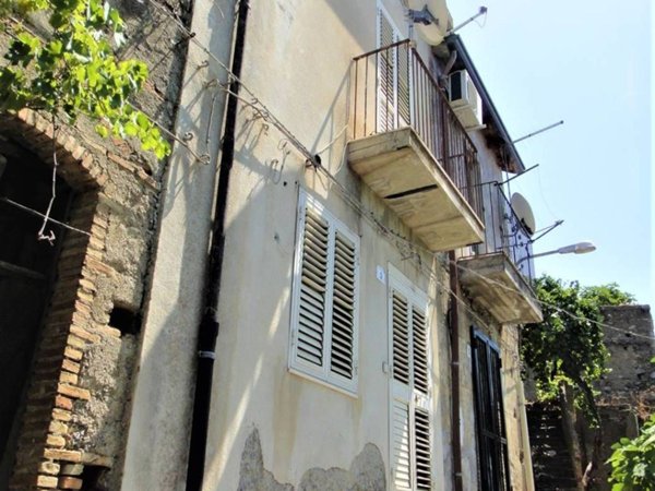 appartamento in vendita a Pagliara in zona Rocchenere