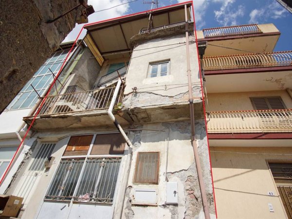 casa indipendente in vendita a Pagliara in zona Rocchenere