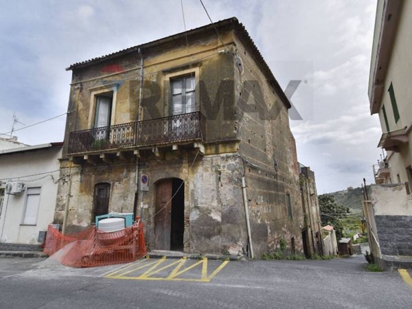 appartamento in vendita a Pagliara in zona Rocchenere