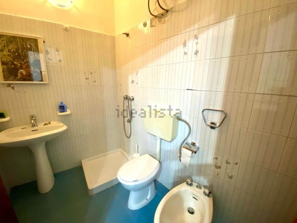 casa indipendente in vendita a Pagliara in zona Rocchenere