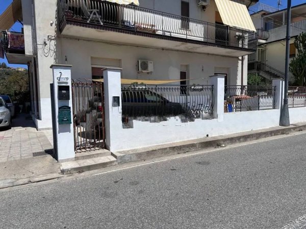 appartamento in vendita a Patti in zona Tindari