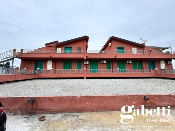 casa indipendente in vendita a Patti
