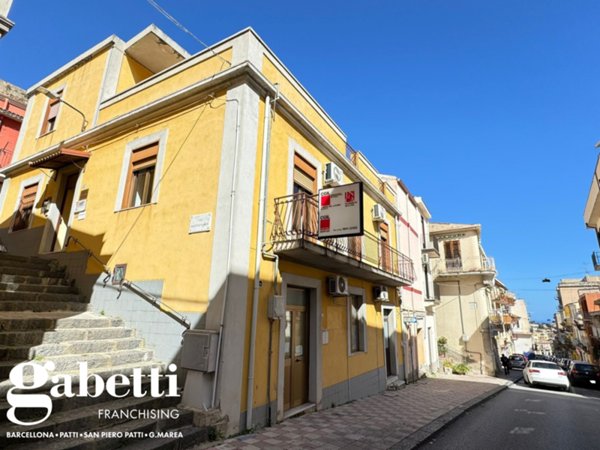 casa indipendente in vendita a Patti