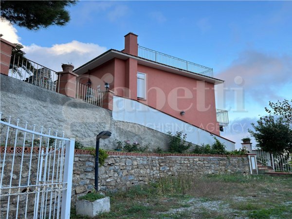 casa indipendente in vendita a Patti in zona Sorrentini