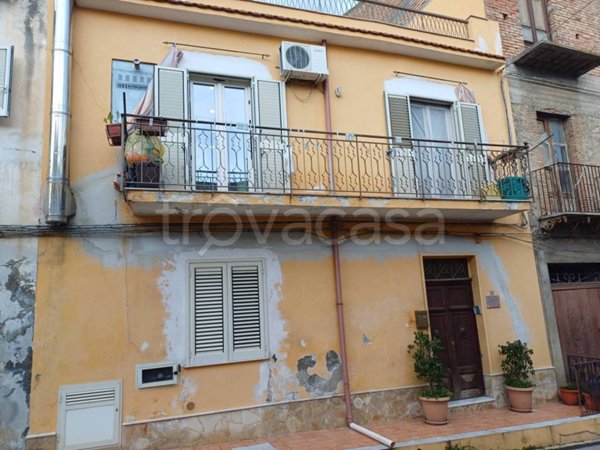 casa indipendente in vendita a Patti in zona Gallo