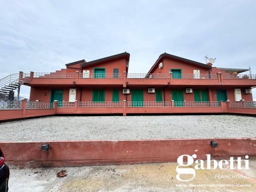 casa indipendente in vendita a Patti