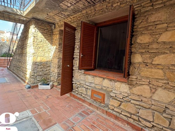 appartamento in vendita a Patti in zona Camera