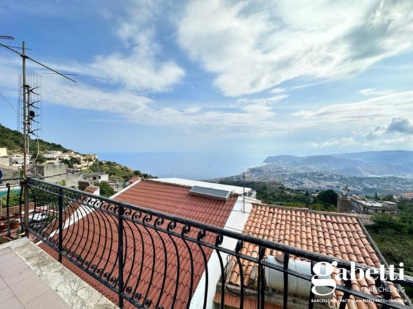 casa indipendente in vendita a Patti in zona Sorrentini