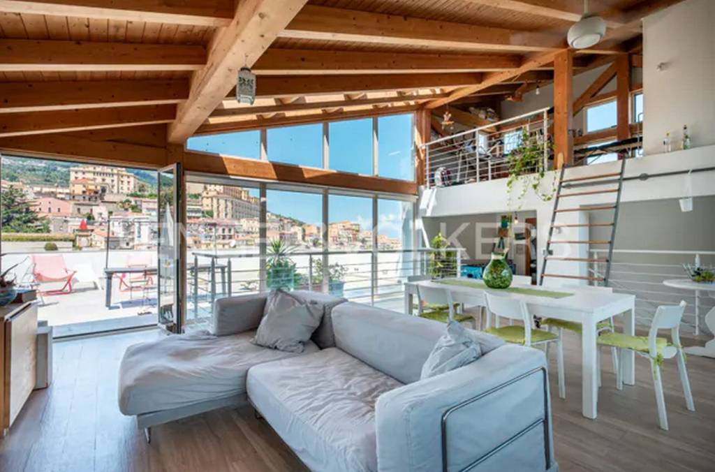 casa indipendente in vendita a Patti in zona Scala