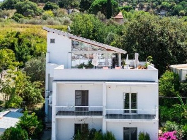 casa indipendente in vendita a Patti