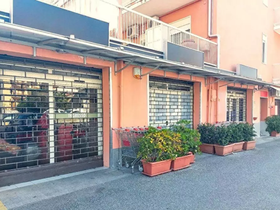 negozio in vendita a Patti