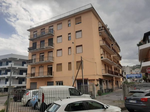 appartamento in vendita a Patti