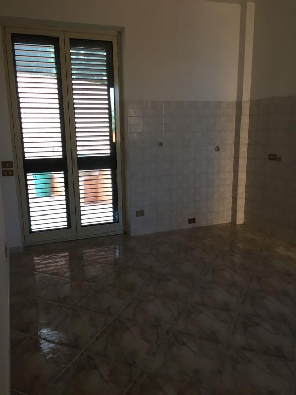 appartamento in vendita a Patti in zona Camera