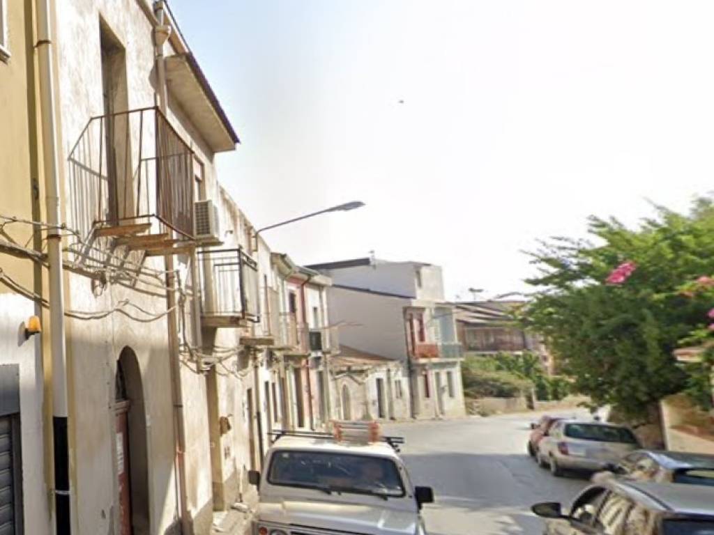 casa indipendente in vendita a Patti in zona Case Nuove Russo