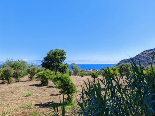 casa indipendente in vendita a Patti in zona Mongiove