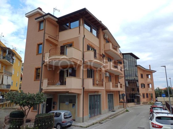 appartamento in vendita a Patti in zona Camera