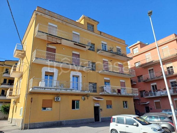 appartamento in vendita a Patti in zona Camera