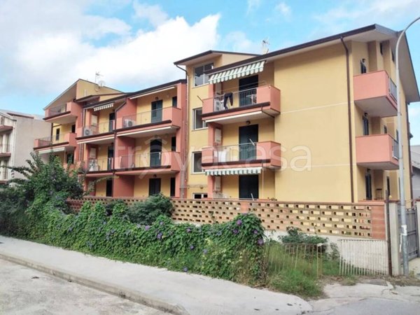 appartamento in vendita a Patti in zona Camera