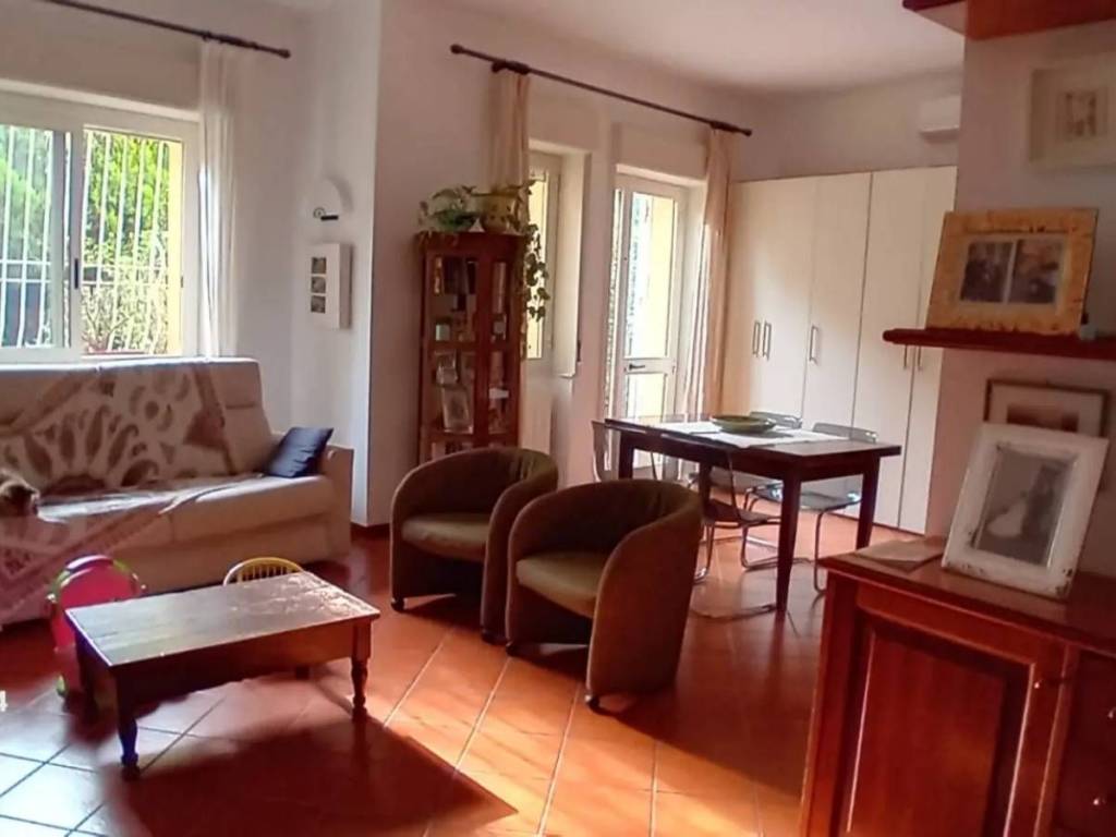 appartamento in vendita a Patti in zona Camera