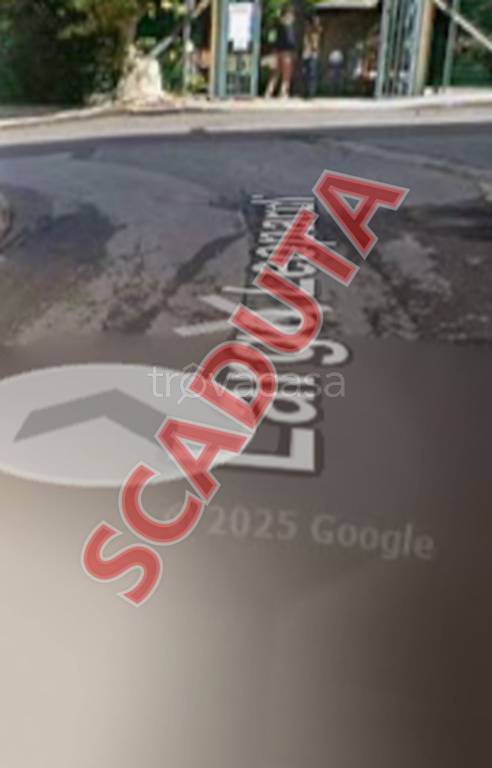 locale commerciale in vendita a Patti