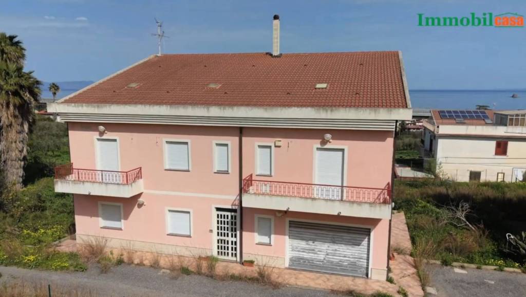 casa indipendente in vendita a Patti in zona Scala