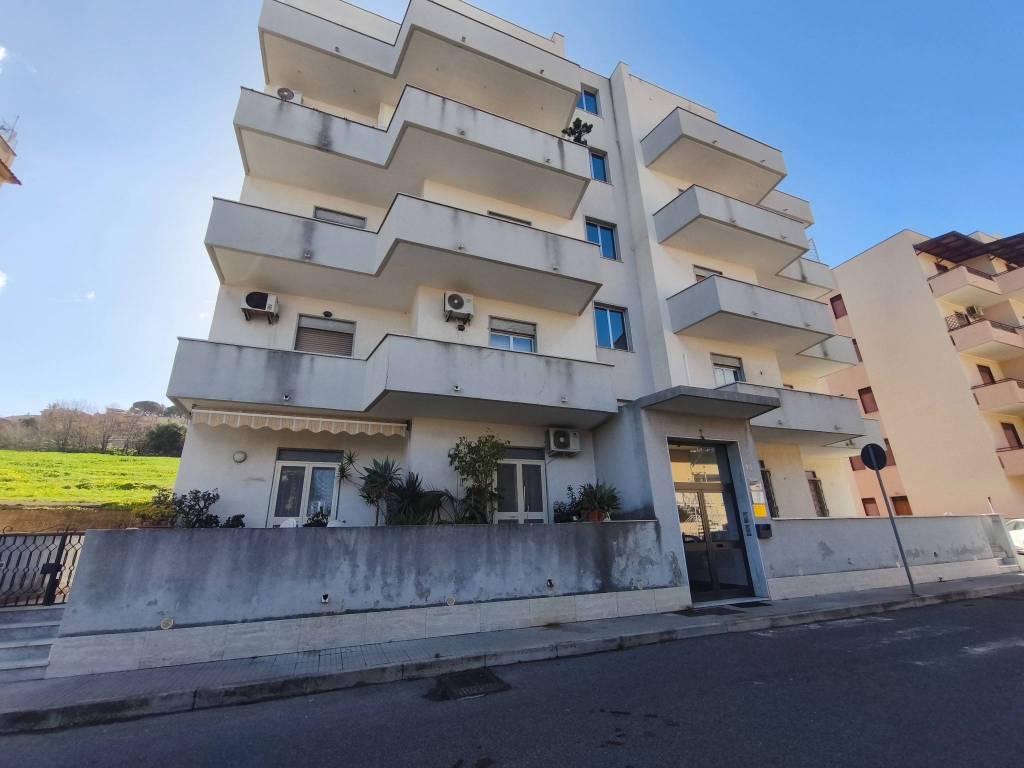 appartamento in vendita a Patti