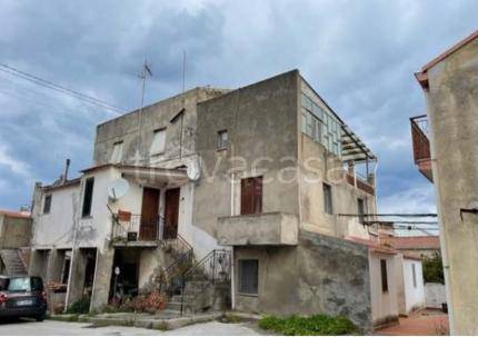 appartamento in vendita a Patti in zona Mongiove