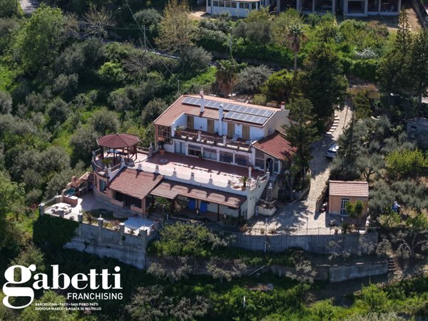 casa indipendente in vendita a Patti in zona Sorrentini