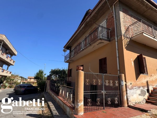 casa indipendente in vendita a Patti in zona Scala