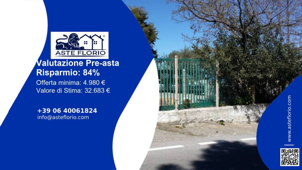 locale commerciale in vendita a Pettineo