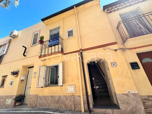 casa indipendente in vendita a Pettineo