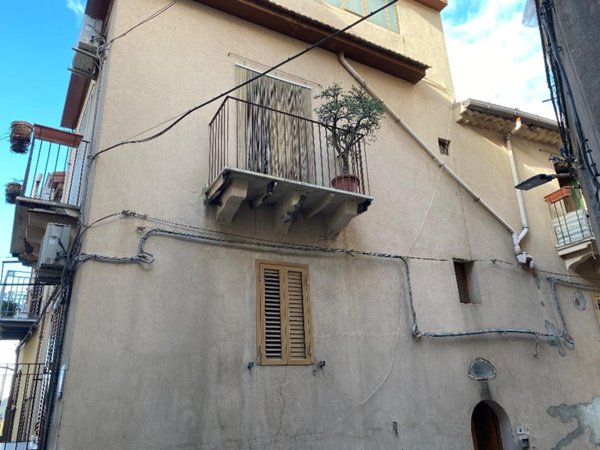 casa indipendente in vendita a Pettineo