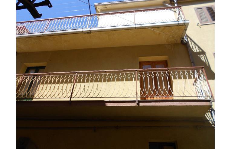 casa indipendente in vendita a Pettineo