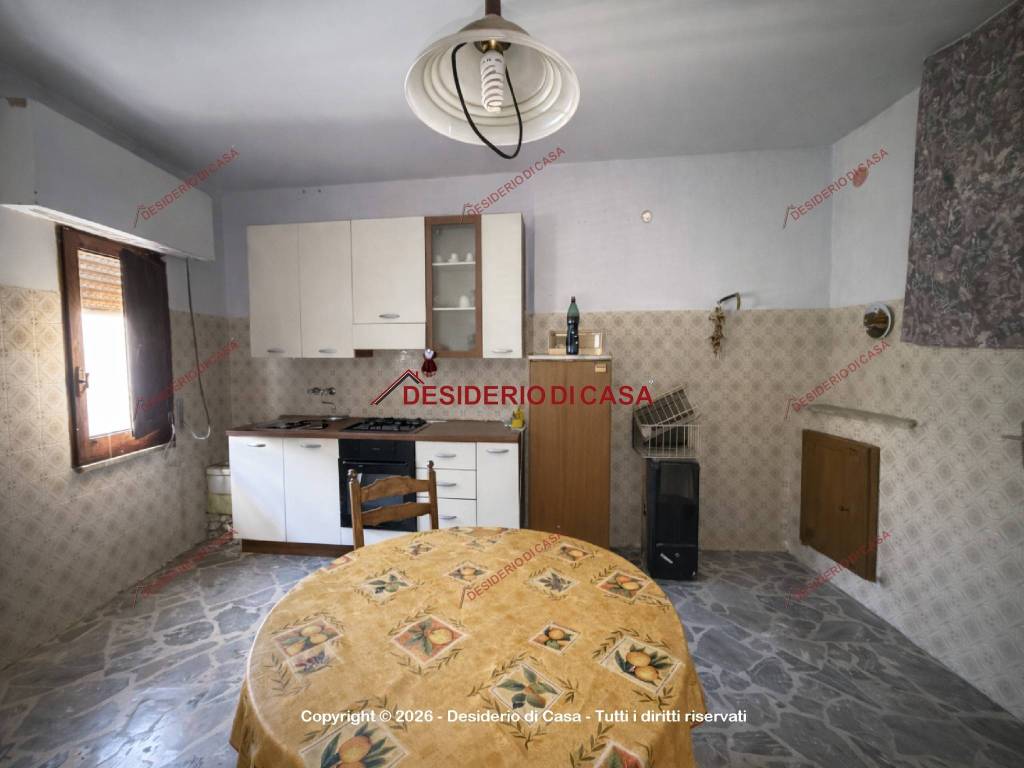 casa indipendente in vendita a Pettineo